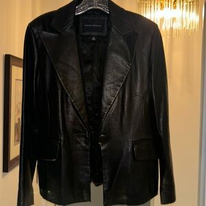 Banana Republic leather blazer excellent condition size 6 lined with pockets